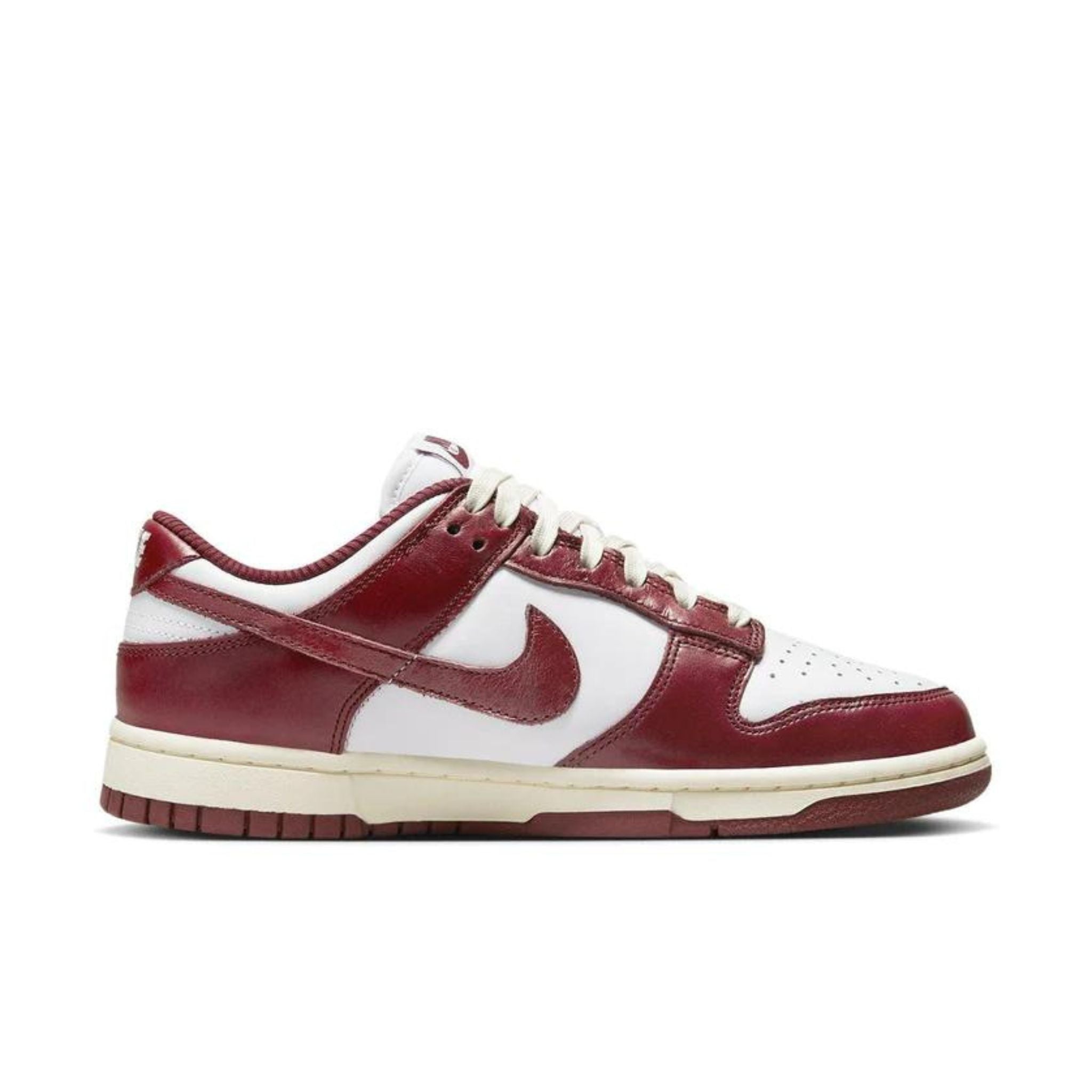 Nike Dunk Low PRM Vintage Team Red