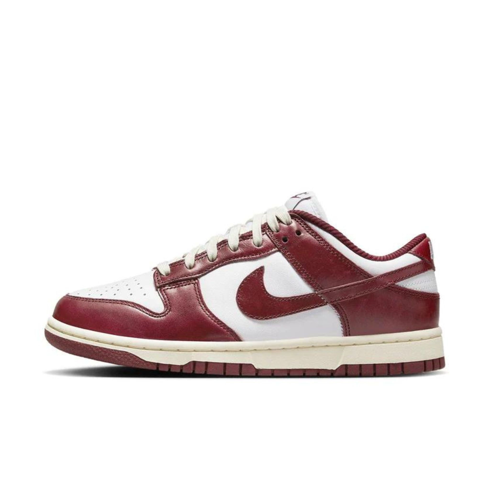Nike Dunk Low PRM Vintage Team Red